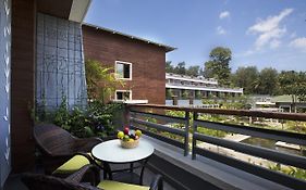 Purple Palms Resort & Spa